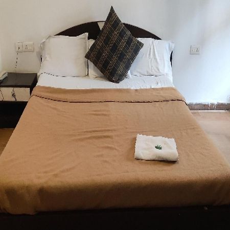 Capital O 8272 Hotel Pratigya Residency Gangtok Buitenkant foto