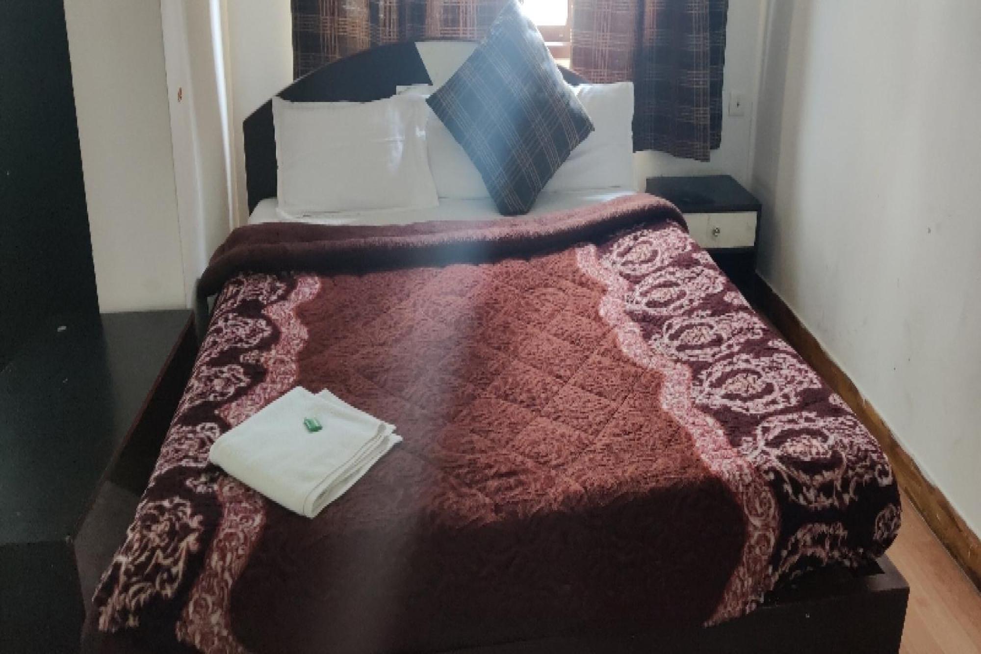 Capital O 8272 Hotel Pratigya Residency Gangtok Buitenkant foto